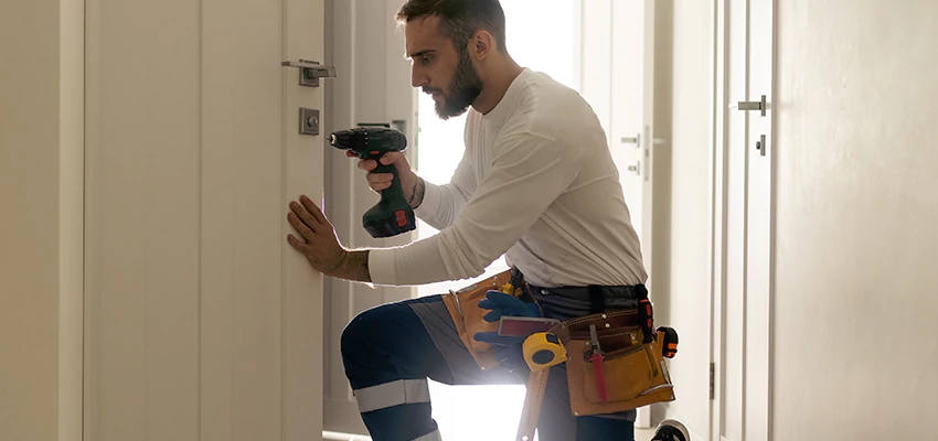 Mailbox Lock Installation Expert in Silver Lakes, California