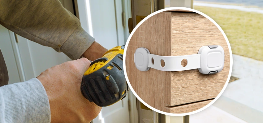 Childproof Sliding Door Locks in Silver Lakes, CA